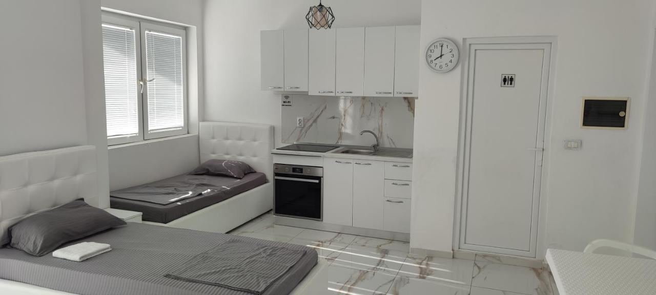 Golem Apartment *