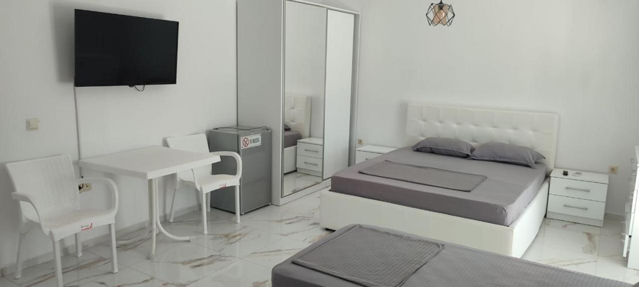 Golem Apartment Apartamento