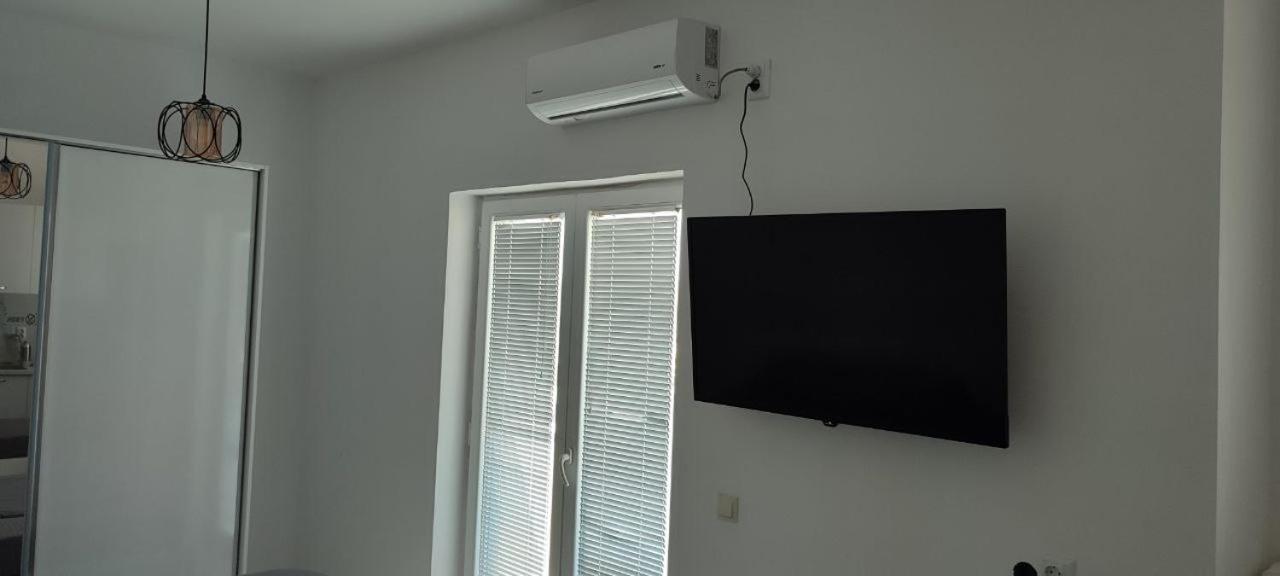 Golem Apartment * Golem (Tirana)